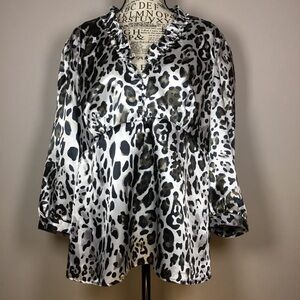 Leopard Print V-Neck Blouse